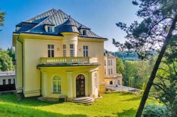 Lázně Teplice nad Bečvou – Fotogalerie z prostředí lázeňského domu Moravan